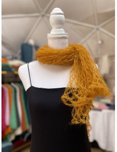 Carré dentelle maïs en 60% mohair et 40% soie