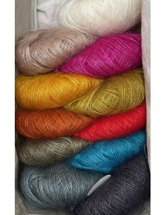 Gamme de couleurs en 60% Kidmohair et 40% soie au 01.04.2026
